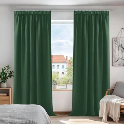 Abbildung von Deconovo Vorhänge Blickdichte Verdunkelungsgardine Thermovorhänge mit Kräuselband Dicke Thermovorhang Kälteschut Hitzeschutz, 220x140 cm(HöhexBreite), Waldgrün, 2er Set