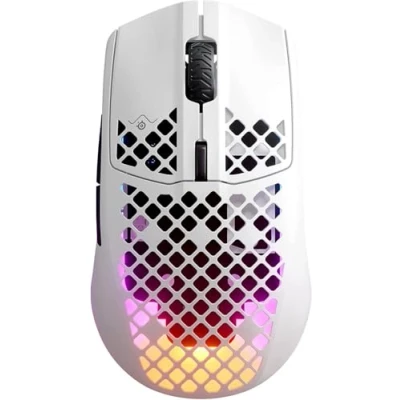Abbildung von SteelSeries Aerox 3 Wireless RGB Gaming Mouse mit Öffnungen in der Oberfläche Federleichtes, wasserabweisendes Design Optischer TrueMove Air Sensor 18.000 DPI Snow
