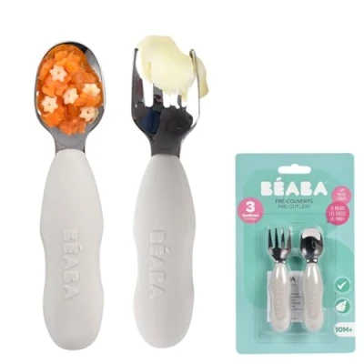 Abbildung von BÉABA, 2er Set Edelstahl und Silikon Vorbesteck, Babybesteck, Kinderbesteck, ab 10 Monaten, Ergonomische Form, Ergonomischer Griff, Baby Lernbesteck, Velvet grey