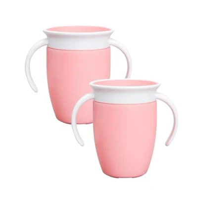 Abbildung von Munchkin Miracle 360 6+ Monate 7oz Baby Trinklernbecher (2er Pack), Becher mit freiem Durchfluss für Kleinkinder, Trainerbecher, BPA frei, auslaufsicher, spülmaschinenfest, Rosa/Rosa