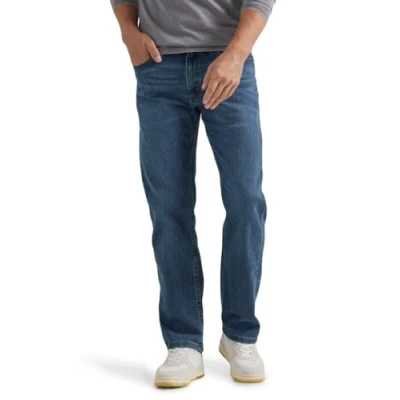 Abbildung von Wrangler Authentics Herren Regular Fit Comfort Flex Waist Jeans, Blau Blue Ocean, 32W / 30L