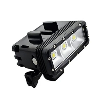 Abbildung von Suptig Unterwater Licht Tauchlampe Unterwasserlampe Dimmbare wasserdichte LED Videoleuchte 147 Fuss(45m) Kompatibel für Gopro hero 7 6 5 4 AKASO/Carpak/ Dragon Action Kamera