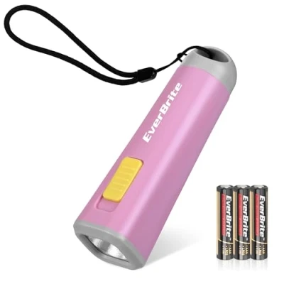 Abbildung von EverBrite Mini LED Taschenlampe mit Kordel bunt klein rosa lila, Kindertaschenlampe 1W 3 AAA Batterien, für Kinder, Mädchen, Geburtstagsgeschenk
