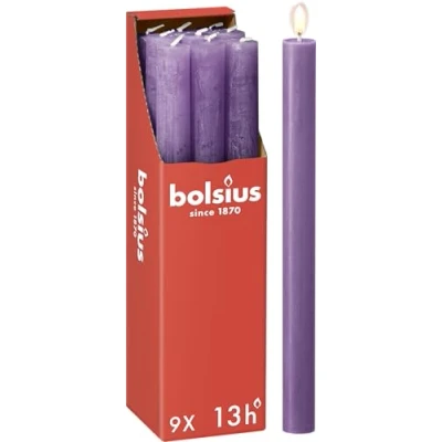 Abbildung von Bolsius Rustik Stabkerzen Lila 9 Stück 27 x 2.3 cm Länge Brenndauer 13 Stunden Unparfümierte Enthält Natürliches Pflanzenwachs Ohne Palmöl