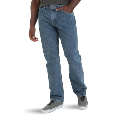 Abbildung von Wrangler Authentics Herren Classic 5 Pocket Relaxed Fit Cotton Jeans, Vintage Stonewash, 32W / 30L