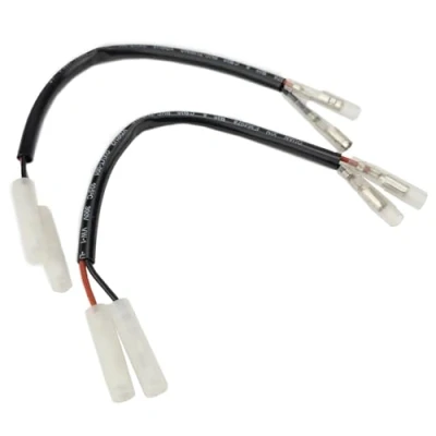 Abbildung von Aharon Motorrad 12V Verlaengerungskabel Adapter für LED Blinker Kompatibel mit Motorrädern von Triumph Adapterkabel Kabeladapterstecker Wasserdicht, Μotorradzubehör