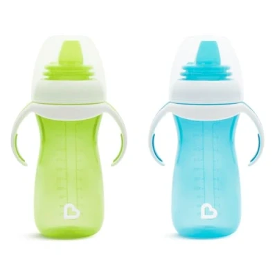 Abbildung von Munchkin Trinklernbecher, Trinkhalmflaschen für Babys und Kleinkinder, mit Griffen Deckel, BPA frei, spülmaschinenfest &amp; auslaufsicher 296 ml, 2er Set in grün/blau