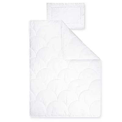 Abbildung von Julius Zöllner Kindersteppbett Set Babytraum, Decke mit Kissen, Thinsulate Lite Loft, Standard 100 by OEKO TEX, Größe 100x135 cm + 40x60