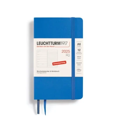 Abbildung von LEUCHTTURM1917 370533 Wochenkalender &amp; Notizbuch 2025, Pocket A6 Softcover 12 Monats Planer, 80 g, liniert Sky