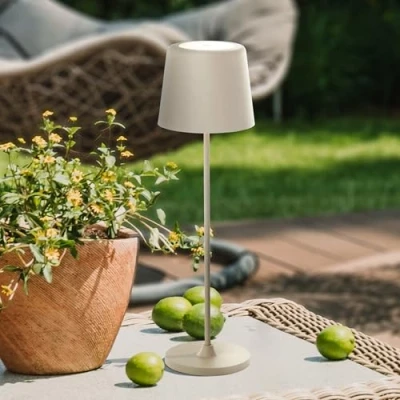Abbildung von Lightbox LED Tischlampe für Innen &amp; Außen 37 cm / 23 Höhe, Ø 10 beige Outdoor Tischleuchte mit Touch Dimmer mobil/kabellos/portable per USB aufladbar/Akku 310lm 3000K