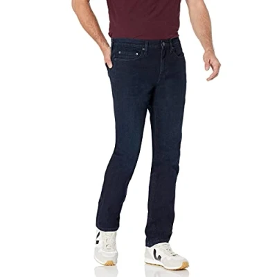 Abbildung von Amazon Essentials Herren Slim Fit Jeans, Blau Überfärben, 30W / 28L