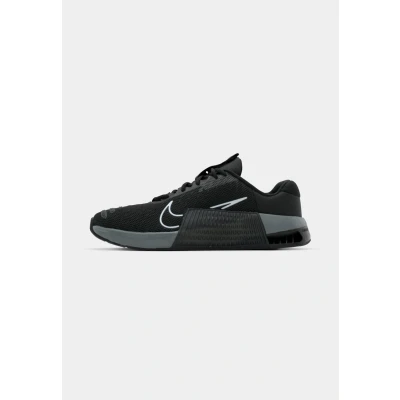 Abbildung von NIKE Performance Metcon 9 Trainingsschuh, Größe: 40, Black/white/anthracite/smoke grey Schuhe