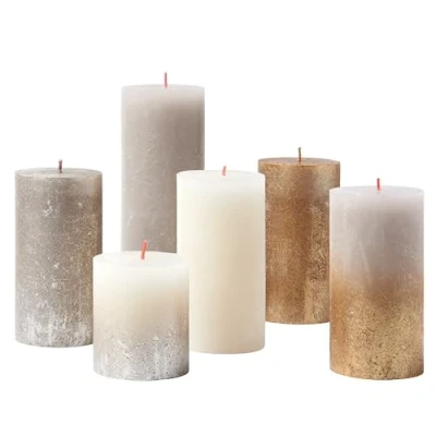 Abbildung von Bolsius Rustik Stumpenkerzen Geschenkset mit 6 Stück New Sparkle Dekorative Haushaltskerzen Lange Brenndauer Duftfrei Enthält natürliches Pflanzenwachs Ohne Palmöl Verschiedene Größen