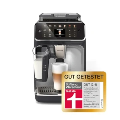 Abbildung von PHILIPS Serie 5500 Kaffeevollautomat LatteGo Milchsystem, 20 heiße und kalte Kaffeespezialitäten, 40% leiser mit SilentBrew, QuickStart, Schwarz Silber (EP5546/70)