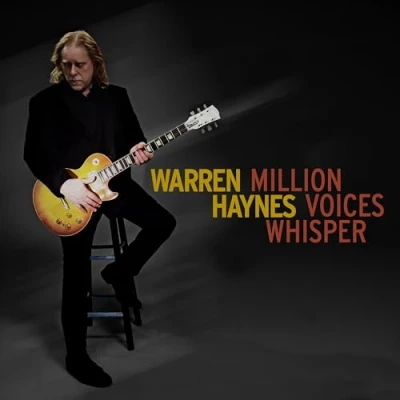 Abbildung von MILLION VOICES WHISPER (Digipack)