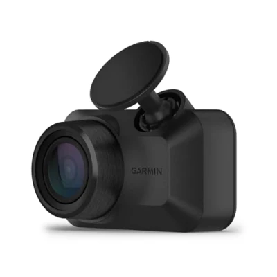 Abbildung von Garmin Dash Cam™ Mini 3 kleine Cam mit 1.080p HD Auflösung, 140 Bildwinkel, Clarity Polfilter und automatischer Unfallerkennung