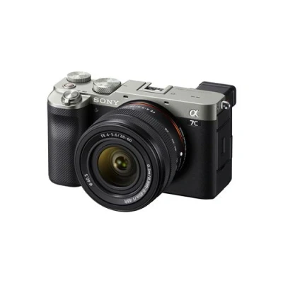 Abbildung von Sony Alpha 7C Spiegellose E Mount Vollformat Digitalkamera ILCE (24,2 MP, 7,5cm (3 Zoll) Touch Display, Echtzeit AF) inkl. SEL 2860 Objektiv Silber/Schwarz