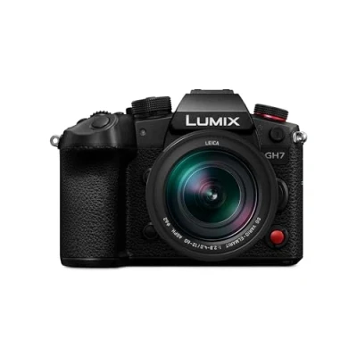 Abbildung von Panasonic Lumix DC GH7LE, 25,2 MP, Open Gate, C4K/4K 4:2:2 60/50p Video, Phasen Hybrid AF, Active is, LUT, 32 Bit Float Audio, OLED Sucher, drehbarer Monitor, mit Leica DG H ES12060 Objektiv