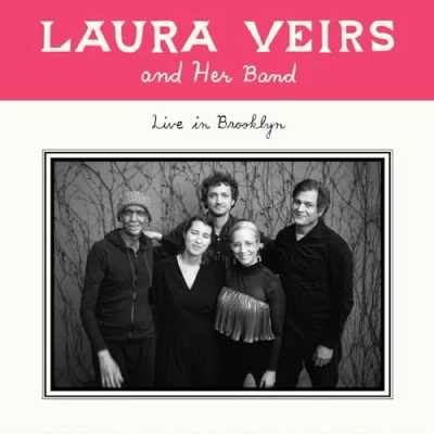 Abbildung von LAURA VEIRS AND HER BAND