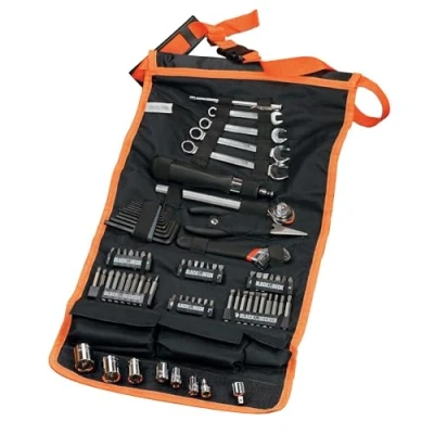 Abbildung von BLACK+DECKER Auto Zubehör Set 77 teilig mit allen Drehmomentschlüsseln für Schraubendreher Bit Kfz Werkzeug in einer Rolltasche Autowerkzeug A7063