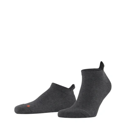 Abbildung von FALKE Unisex Sneakersocken Cool Kick Sneaker U Sn weich atmungsaktiv schnelltrocknend kurz einfarbig 1 Paar, Grau Dark Grey 3970, 44 45
