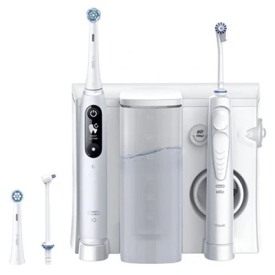 Abbildung von Oral B Health Center Munddusche mit Oxyjet Technologie für Zahnreinigung, 2 Ersatzdüsen &amp; iO Series 6 Elektrische Zahnbürste/Electric Toothbrush, Aufsteckbürsten, 5 Modi Zahnpflege, weiß