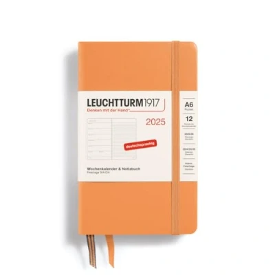 Abbildung von LEUCHTTURM1917 370500 Wochenkalender &amp; Notizbuch 2025, Pocket A6 Hardcover 12 Monats Planer, 80 g, liniert Apricot