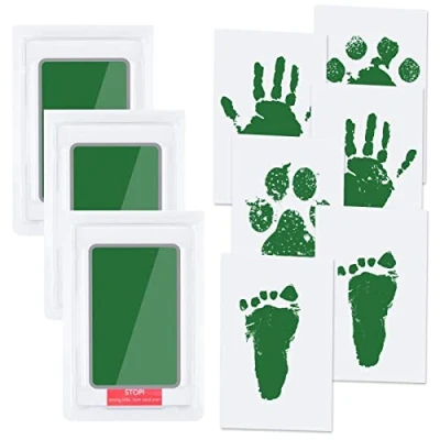 Abbildung von Vicloon Baby Abdruck Set, Handabdruck und Fußabdruck mit 3 x Clean Touch Stempelkissen 6 Druckkarten, Babyhaut Kommt Nicht Farbe in Berührung, für Familie Geschenk Grün