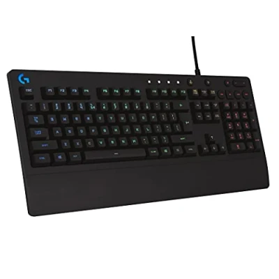 Abbildung von Logitech G213 Prodigy Gaming Tastatur, RGB Beleuchtung, Programmierbare G Tasten, Multi Media Bedienelemente, Integrierte Handballenauflage, Spritzwassergeschützt, UK QWERTY Layout Schwarz