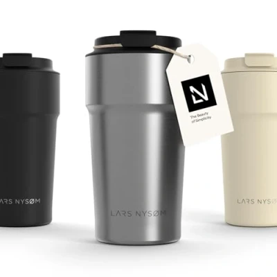 Abbildung von LARS NYSØM Thermo Kaffeebecher to go 500ml Travel Mug 0,5 Liter mit Isolierung Auslaufsicherer Edelstahl Thermobecher für Kaffee und Tee unterwegs Teebecher (Stainless Steel, 500ml)