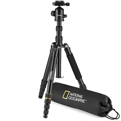 Abbildung von National Geographic Foto Reisestativ Set mit Einbeinstativ, Alu, fünfteilige Beine Drehverriegelung, Tragetasche, Kugelkopf, Schnellwechselplatte, bis 8 kg NGTR002T [Exklusiv bei Amazon]