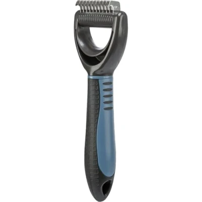 Abbildung von TRIXIE Fell Entfilzer zum Entfilzen und Ausdünnen schneidet kleine Verfilzungen glättet Deckhaar Unterwolle 1 cm Zinkenlänge gummierter Kunststoffgriff 6 x 18 schwarz/blau 24242