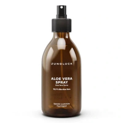 Abbildung von JUNGLÜCK Aloe Vera Spray 250ml Vegan BIO Natürliche After Sun Pflege Kühlende Erfrischung und wertvolle Feuchtigkeit, beruhigt die Haut bei Sonnenbrand für Gesicht, Haare &amp; Körper