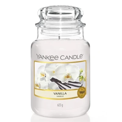 Abbildung von Yankee Candle Duftkerze im Glas (groß) Vanilla Kerze mit langer Brenndauer bis zu 150 Stunden Perfekte Geschenke für Frauen
