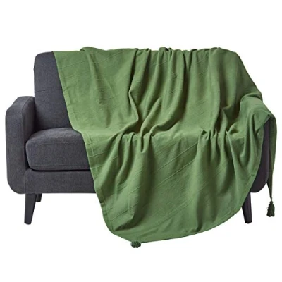 Abbildung von Homescapes Tagesdecke Rajput, grün, Wohndecke aus 100% Baumwolle, 150 x 200 cm, Sofaüberwurf/Couchüberwurf in RIPP Optik