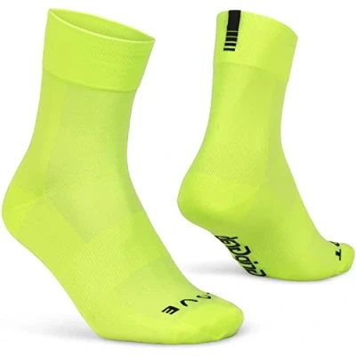 Abbildung von GripGrab Lightweight SL Performance Fahrrad Socken Sommer 1er und 3er Pack Eyecatching 2 Längen Fahrradsocken Kurz Lang