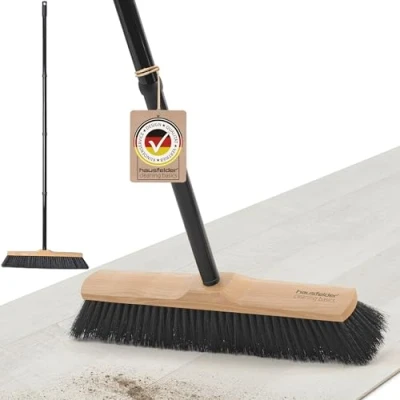 Abbildung von Hausfelder Zimmerbesen mit Stiel, staubbindender Besen aus Holz, Kehrbesen und Stubenbesen innen, weiche Borsten(40 cm)