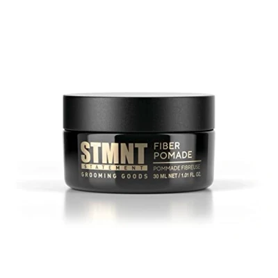 Abbildung von STMNT STATEMENT GROOMING GOODS Fiber Pomade Starker Halt Extrem formbare Textur Halbmattes Finish Leicht auswaschbar