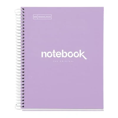 Abbildung von Miquelrius Notizbuch A5 Notebook, 1 farbiger Streifen, 80 Blatt mit horizontalem Lineatur 7 mm, Papier 90 g/m² mikroperforiert 2 Bohrungen für Ringe, Einband aus Karton, Farbe Lavendel