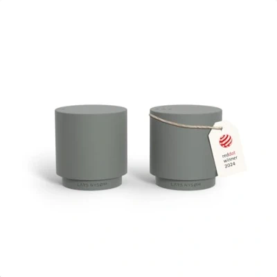 Abbildung von LARS NYSØM Salz und Pfefferstreuer Set Edelstahl Salzstreuer, Minimalistisches Design Gewürzstreuer, leicht nachfüllbar (Ash Gray)
