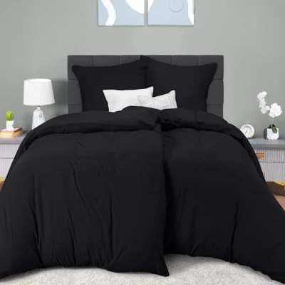 Abbildung von Utopia Bedding Bettwäsche 135x200 4teilig Mikrofaser 2 Bettbezug cm + Kissenbezüge 80x80 Schwarz