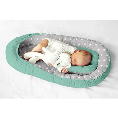 Abbildung von Multifunktionale Kuschelnest Babynest Kokon für Babys und Säuglinge, Nestchen, Reisebett, 100% Baumwolle, antiallergisch,Minze/Graue Sterne