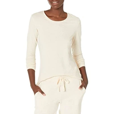 Abbildung von Amazon Essentials Damen Langärmeliges T Shirt mit Rundhalsausschnitt, Klassischer Schnitt (Erhältlich in Übergröße), Haferbeige Meliert, M