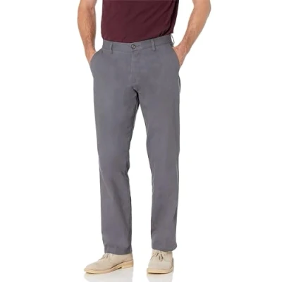 Abbildung von Amazon Essentials Herren Knitterfreie Flatfront Chinohose in klassischer Passform (erhältlich Übergröße), Dunkelgrau, 34W / 30L