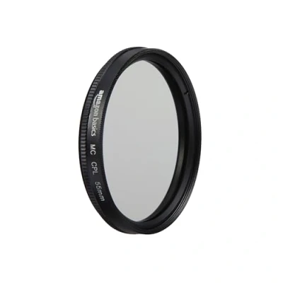 Abbildung von Amazon Basics 55 mm Circular Polarisations Schutzfilter für tiefere Farben, Reduzierung von Blendung und Reflexionen, Mehrfach beschichtet, schützt vor Staub, Schmutz Kratzern