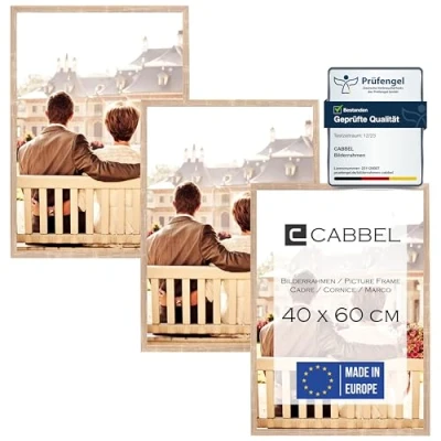 Abbildung von CABBEL Dreierpack (3 Stk.) Bilderrahmen 40x60 cm MDF Holz Rahmen in Mokka mit bruchsicherem Plexi Glas/Modern, zum Aufhängen, ideal für Fotos/Bilder/Collage