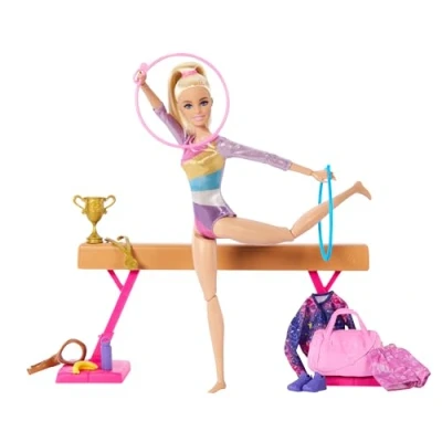 Abbildung von Barbie Turnspaß Spielset mit Schwebebalken und über 10 thematisch passenden Teilen für siegreiche Geschichten, HRG52