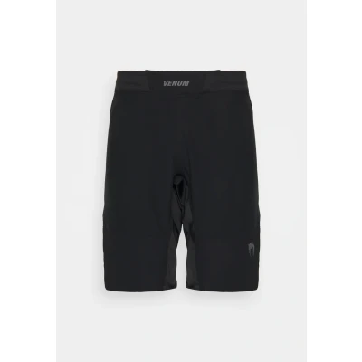 Abbildung von Venum FIT AIR Fightshorts kurze Sporthose, Herren, Größe: XXL, Black