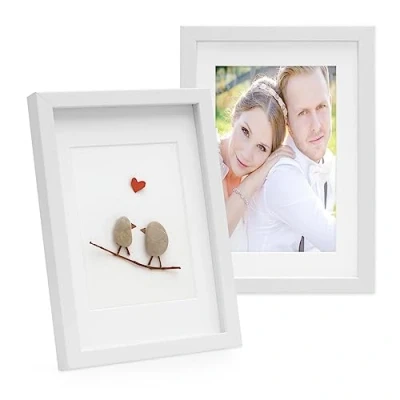 Abbildung von PHOTOLINI 3D Bilderrahmen zum Befüllen A4 21x30 cm, Weiß, tief mit Passepartout, 2er Set Objektrahmen für Gegenstände, stabiles MDF Holz Echtglas Basteln und als Geschenk