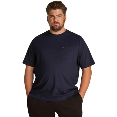 Abbildung von Tommy Hilfiger Herren T Shirt Kurzarm Essential Solid mit Brusttasche, Blau (Desert Sky), XXL